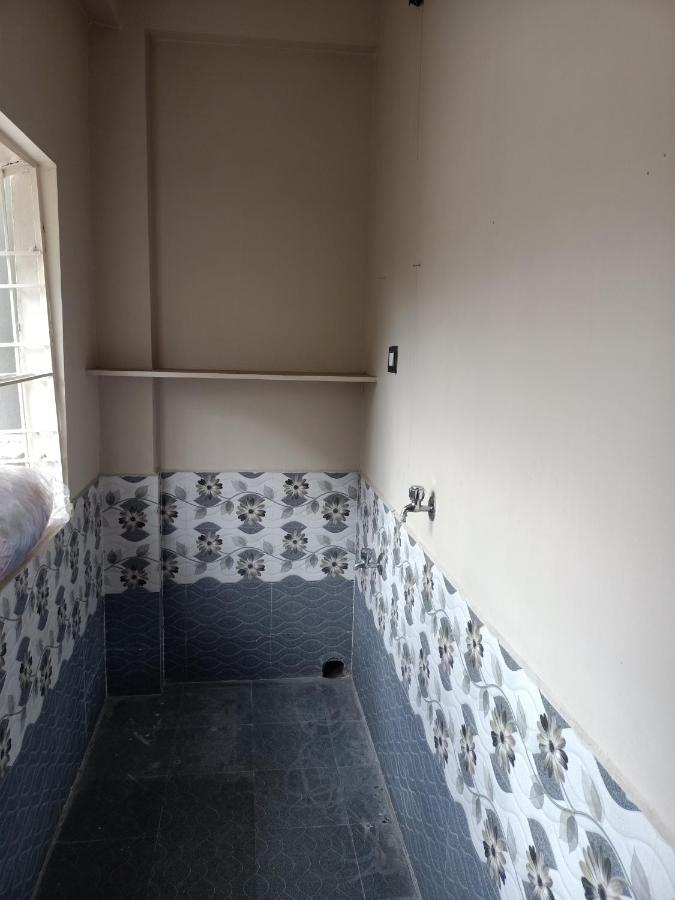 Sri Govinda Nilayam Home Stay 1 Visakhapatnam Eksteriør bilde